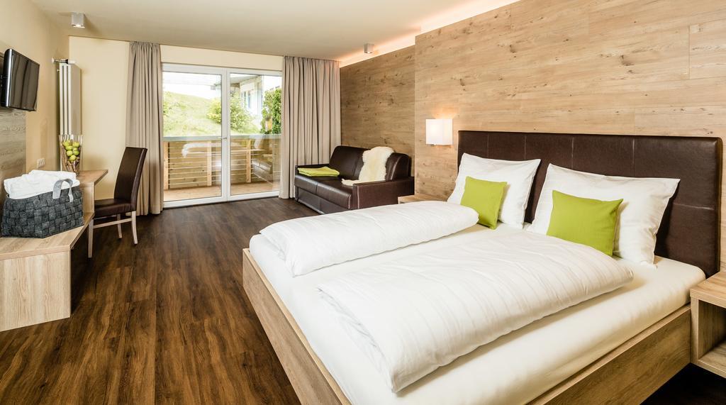 Aktiv Hotel Edelweiss Resia Bilik gambar